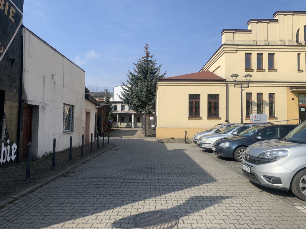 Diecezja sosnowiecka w żałobie. Wspólna msza w intencji zmarłych księży. "Czy to tak wypada?"