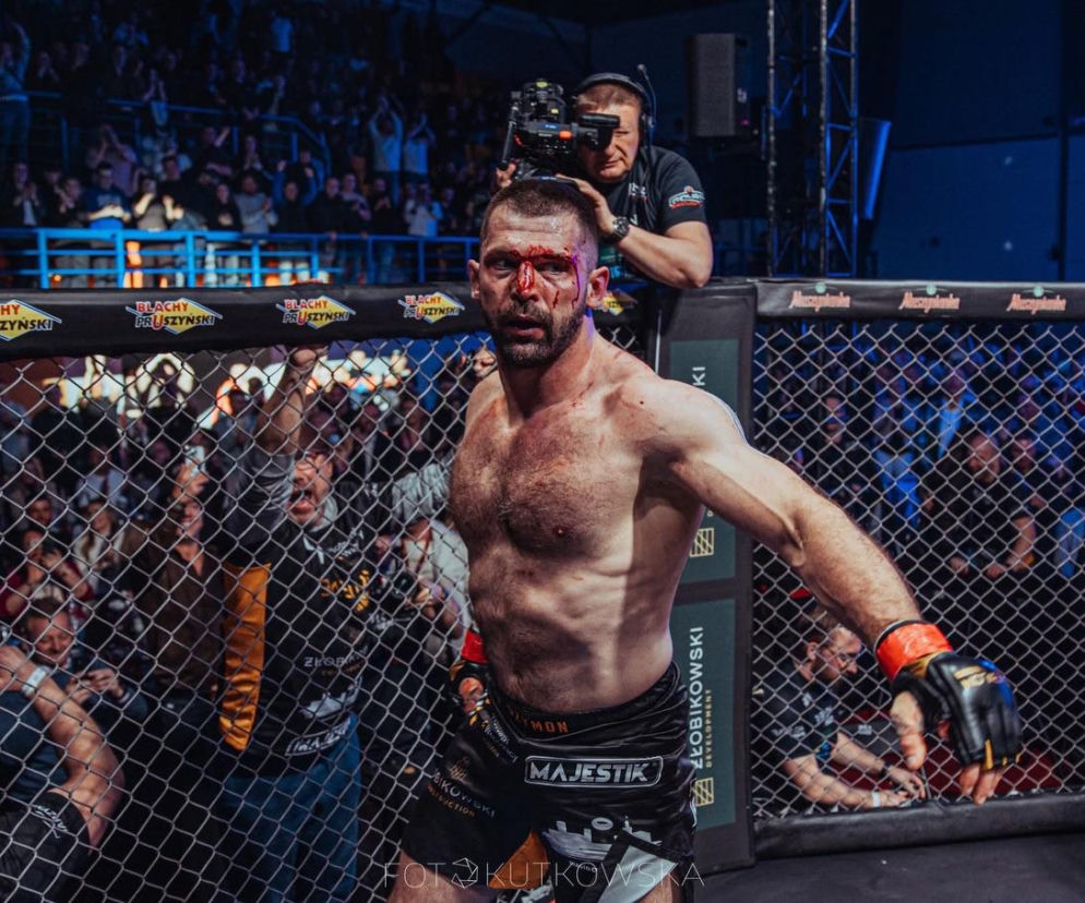 Szymon Kołecki mistrzem Babilon MMA
