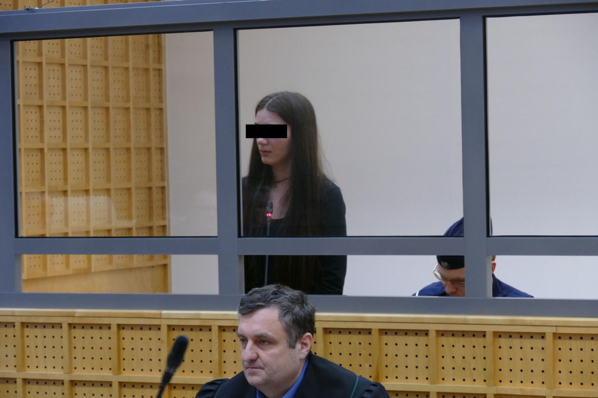 Przyłapał ukochaną na zdradzie i zostawił. Zginął pod kołami jej samochodu