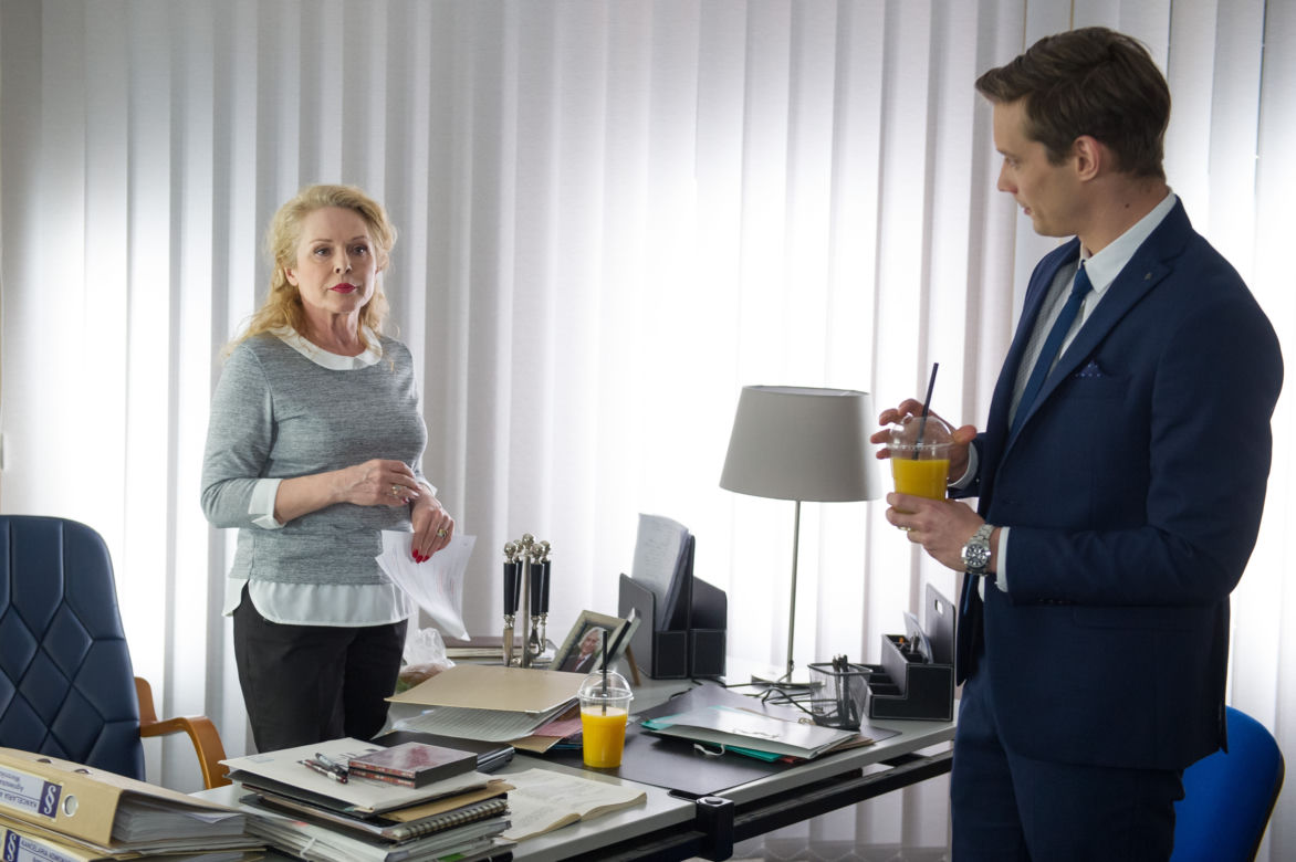 Na Wspólnej odcinek 2284. Dariusz Żbik (Michał Mikołajczak), Agnieszka Olszewska (Katarzyna Walter)
