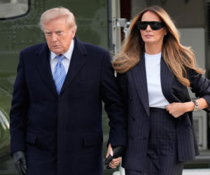 Przywódca Chin przyleciał do USA. Też przeszedł po czerwonym dywanie