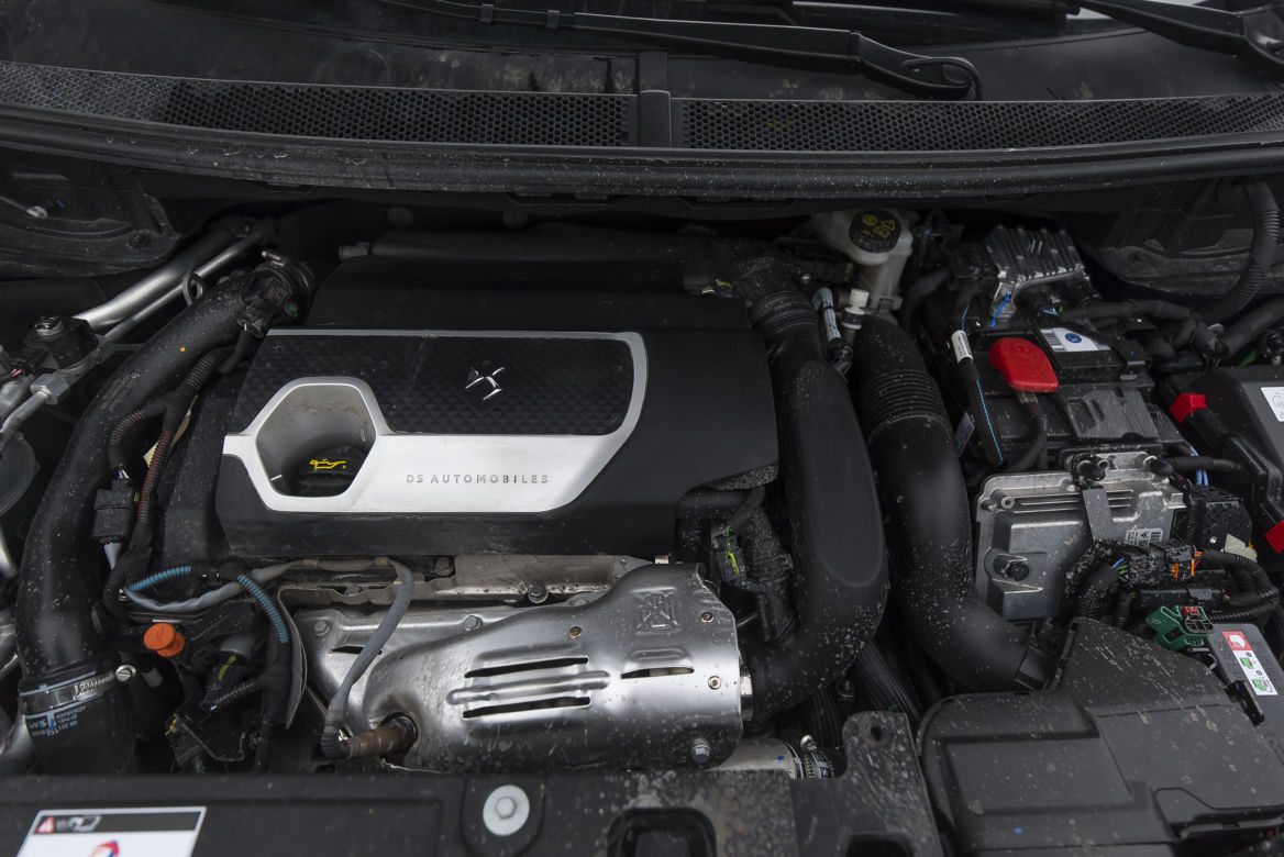 DS 7 Crossback E-Tense 300 4x4 Louvre