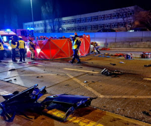 Jechał pod prąd i zmiażdżył nadjeżdżający samochód. Śmiertelny wypadek na Mokotowie