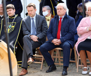 Opole. Nowy kościół im. św. Jana Pawła II. Niezwykły relikt z nagrobku papieża! [ZDJĘCIA]