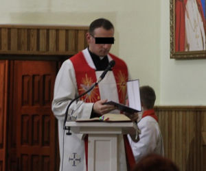 Skandal w Łosicach. Ksiądz gwałcił parafiankę