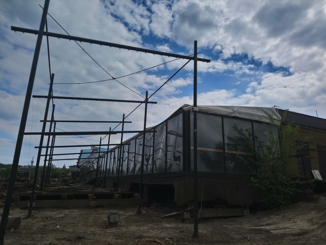 Kraków: Plaża przy Forum znika bezpowrotnie