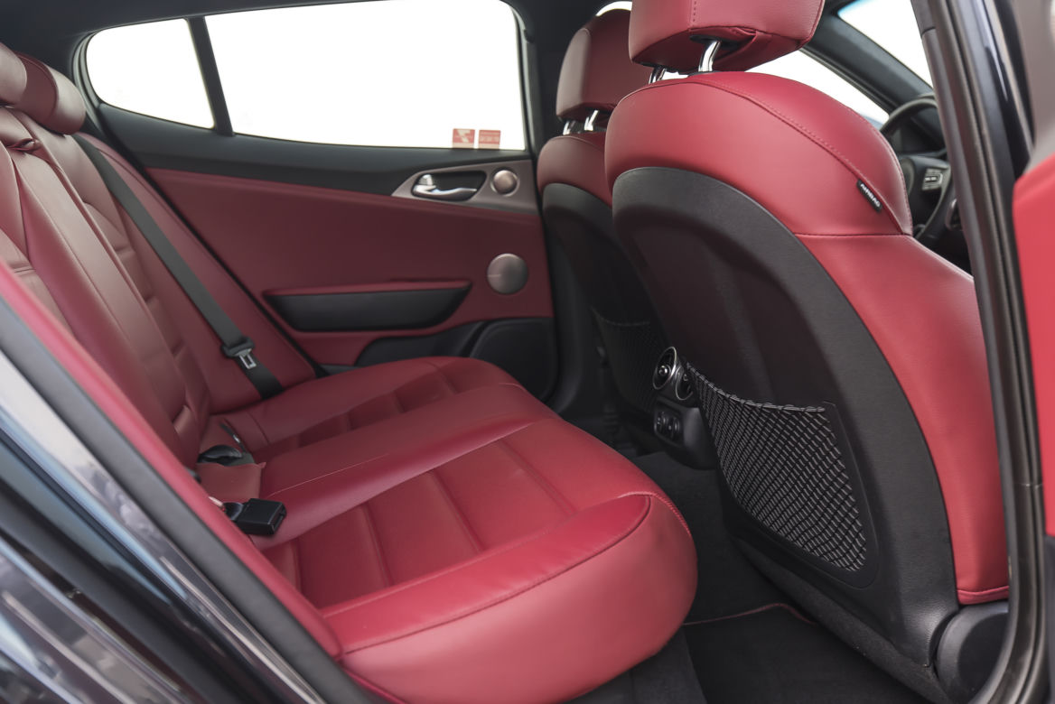 Kia Stinger 2.0 T-GDI 245 KM 8AT RWD GT Line