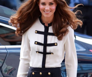 Księżna Catherine (Kate Middleton) urodzi bliźniaki