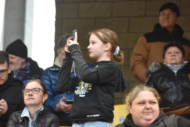 PRES Grupa Deweloperska Toruń - Stelmet Falubaz Zielona Góra, zdjęcia kibiców i zawodników ze sparingu na Motoarenie