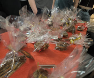 Paczki z II LO w Lesznie