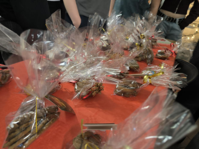 Paczki z II LO w Lesznie