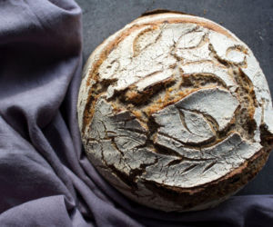 Prosty, bez zakwasu i glutenu. Ten chleb gryczany smakuje pysznie i bije inne na głowę 