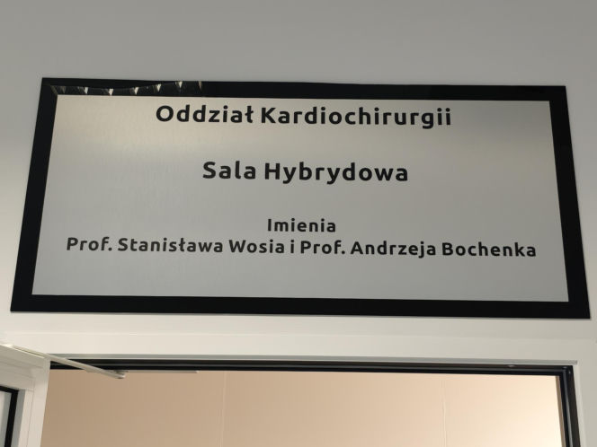 Szpital uhonorował wybitnych kardiochirurgów. Legendy skalpela otworzyły hybrydową salę operacyjną