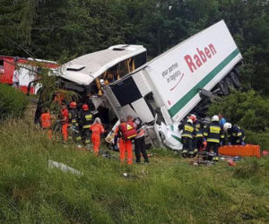 Wypadek autokaru na zakopiance 