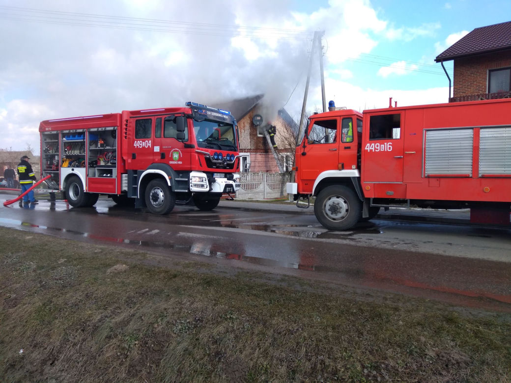 Pożar w domu jednorodzinny w miejscowości Dzierzkowice-Zastawie [GALERIA]