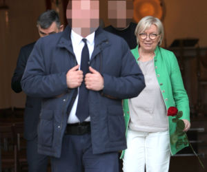 Julia Przyłębska. Z ochroną do kościoła 