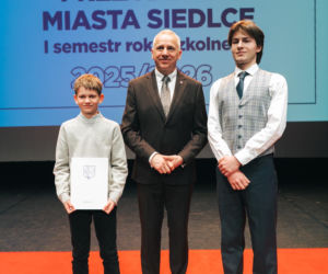 Najzdolniejsi uczniowie odebrali stypendia Prezydenta Miasta Siedlce