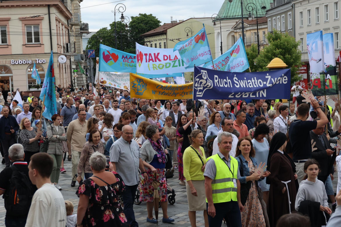Ulicami Lublina przeszedł Marsz dla Życia i Rodziny 2025