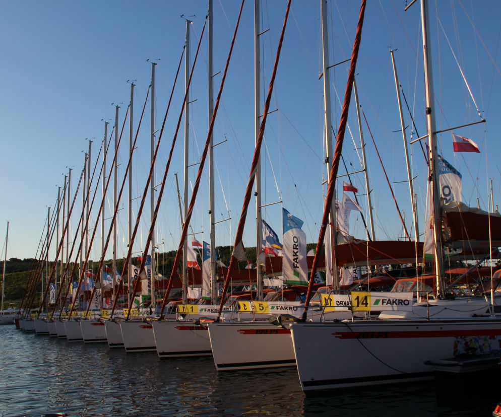 Wieczór w marinie Kremik