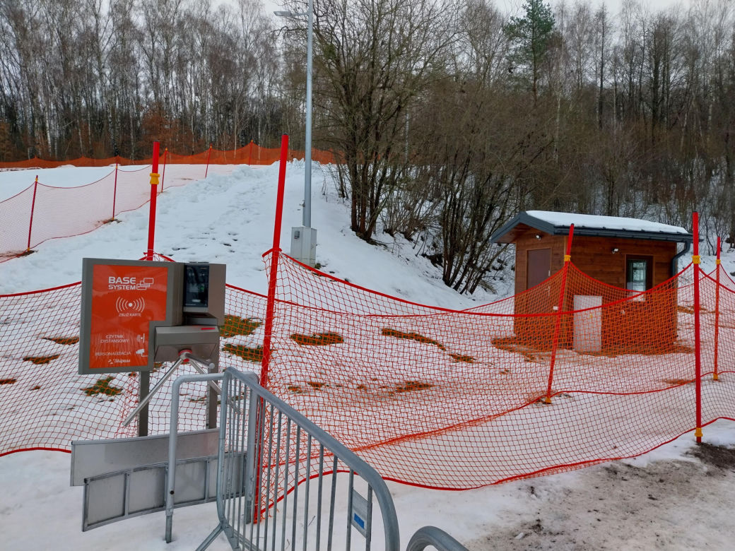 Stok narciarski Biała Góra w Justynówce