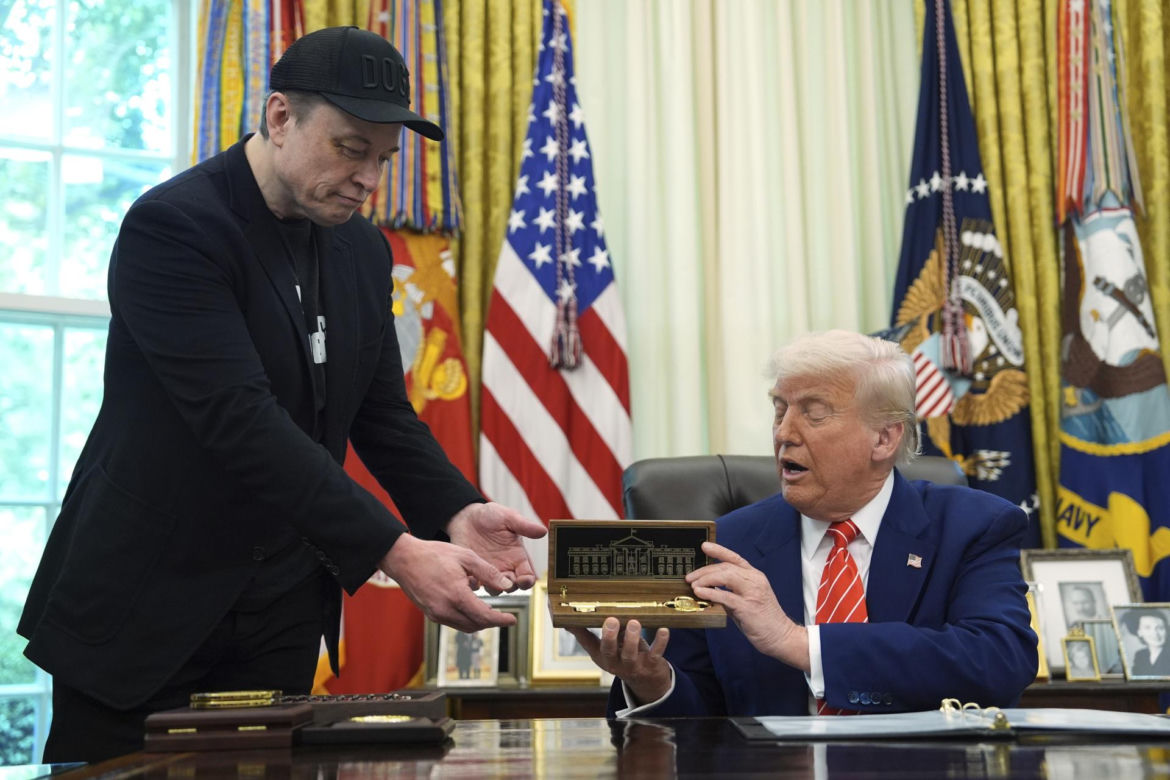 Elon Musk w Białym Domu z podbitym okiem 