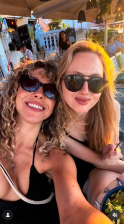 Justyna Wasilewska, Greta Burzyńska