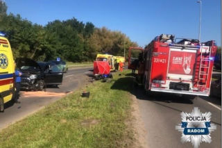 Tragiczny wypadek na Szarych Szeregów w Radomiu. Nie żyje motocyklista