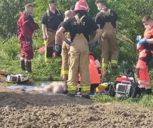 Utonął w traktorze we własnym stawie