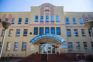 Szpital musi wyrównać wypłaty pracownikom. Sam potrzebuje 2 mln zł