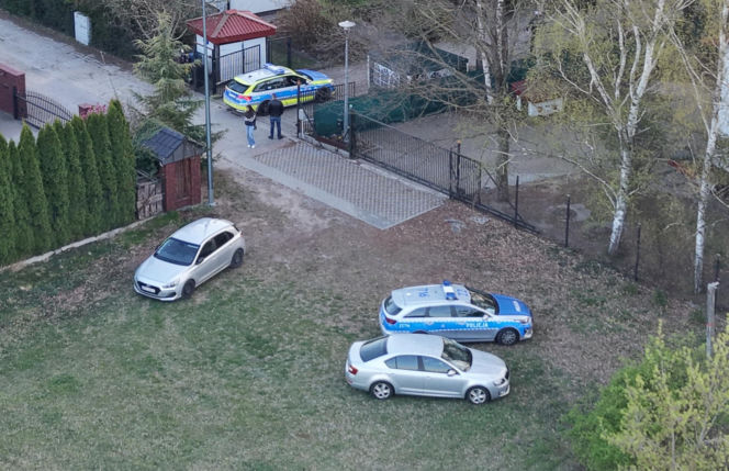 Ojciec przejechał po swojej 6-letniej córce autem. Dziecko nie żyje