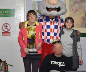 Kolejna wspaniała inicjatywa Torcida Girls! Odwiedziły ośrodek dla bezdomnych kobiet [ZDJĘCIA]