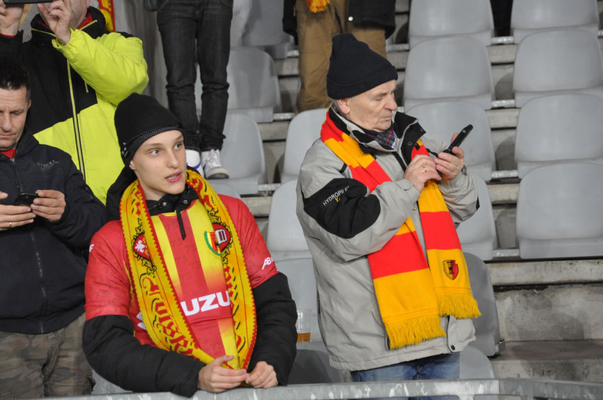 Korona Kielce - ŁKS Łódź. Zdjęcia kibiców na Suzuki Arenie