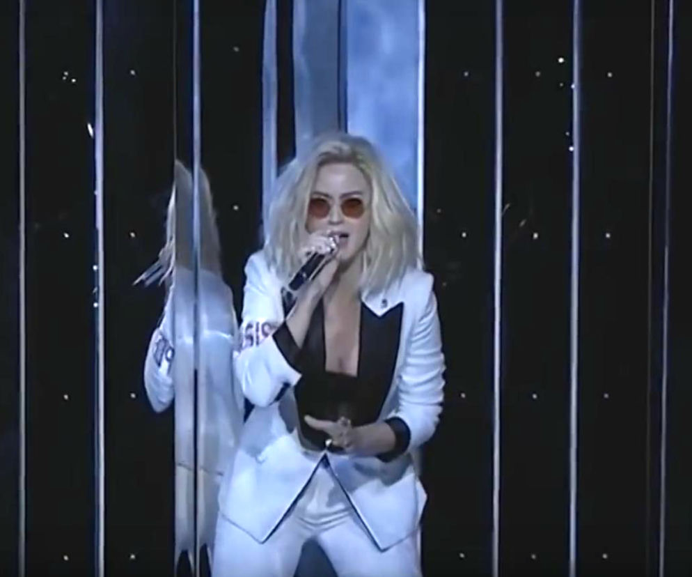 Katy Perry na żywo - oryginalne wokale wyciekły do sieci. Kompromitacja?