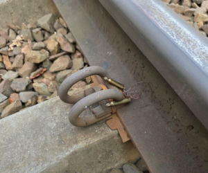 Ostrów. Naboje na torach! Na miejcu działają służby!