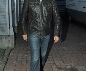 Od amanta z „Magdy M.” do twardziela z brodą. Tak przez lata zmieniał się Szymon Bobrowski