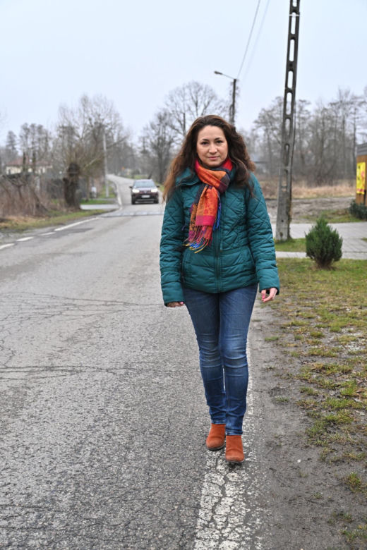 "Chcemy chodnika i autobusu". Mieszkańcy ul. Szamocin na Białołęce apelują do urzędników