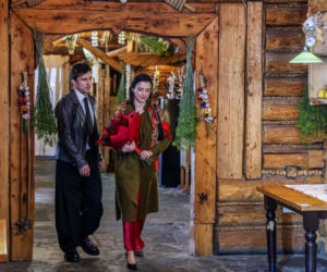 Szpital św. Anny, odcinek 103: Uroczystość zaręczynowa Marty kończy się drugimi, zupełnie niespodziewanymi oświadczynami