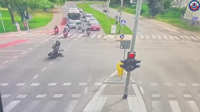 Niebezpieczny popis motocyklisty