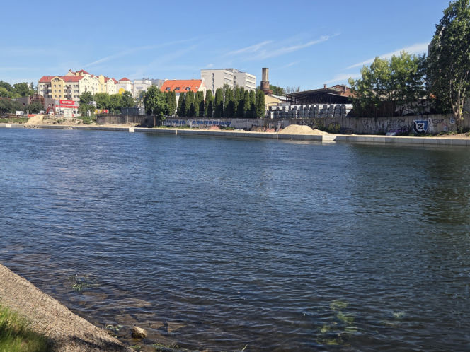 Rewitalizacja bulwarów nad Brdą. Umocnione nabrzeże i nowe ścieżki!
