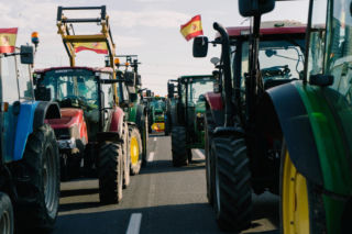 Rolnicy wyjechali na ulice, ale musieli przerwać protest