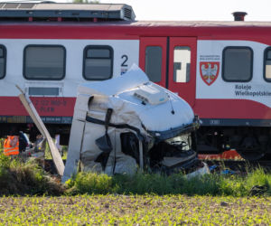 Wypadek na przejeździe kolejowym