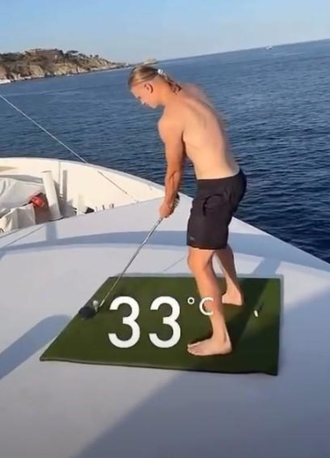 Erling Haaland i jego dziewczyna Isabel na wakacjach