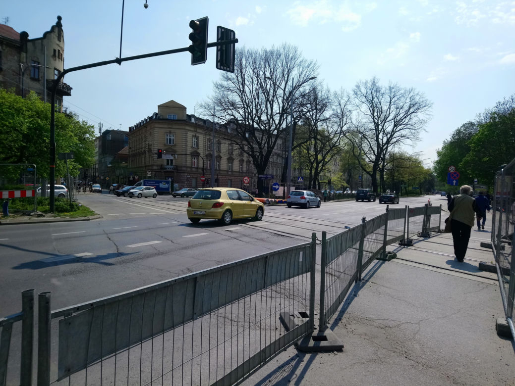 Kraków: Gigantyczne utrudnienia przed nami. Od poniedziałku zwężają Aleje!