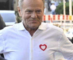 Tusk wezwał na dywanik KO