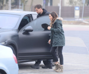 Marina Łuczenko rozbiła Porsche Cayenne Wojtka Szczęsnego