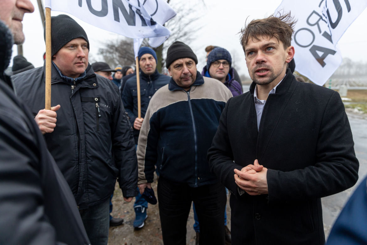 Afera z nawozami pod Wrześnią! "Zostaliśmy na lodzie"