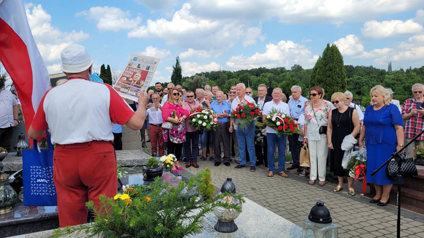 Tak wygląda grób Edwarda Gierka w 20. rocznicę śmierci 