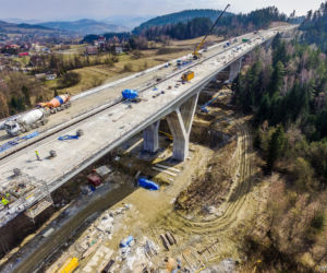Zakopianka na zdjęciach z powietrza - tak wygląda postęp prac budowlanych