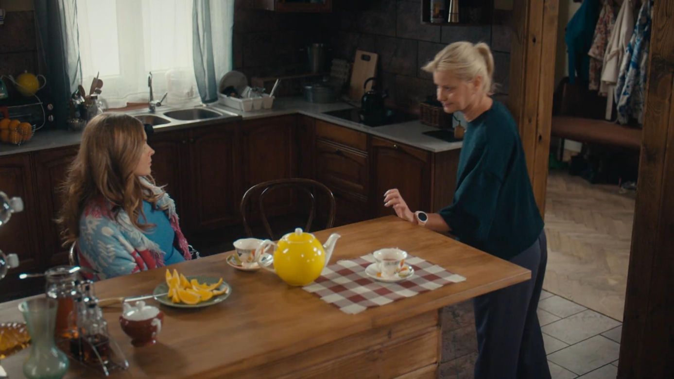 Rodzinka.pl 17 sezon, odcinek 291. Natalia (Małgorzata Kożuchowska), Magda (Olga Kalicka)