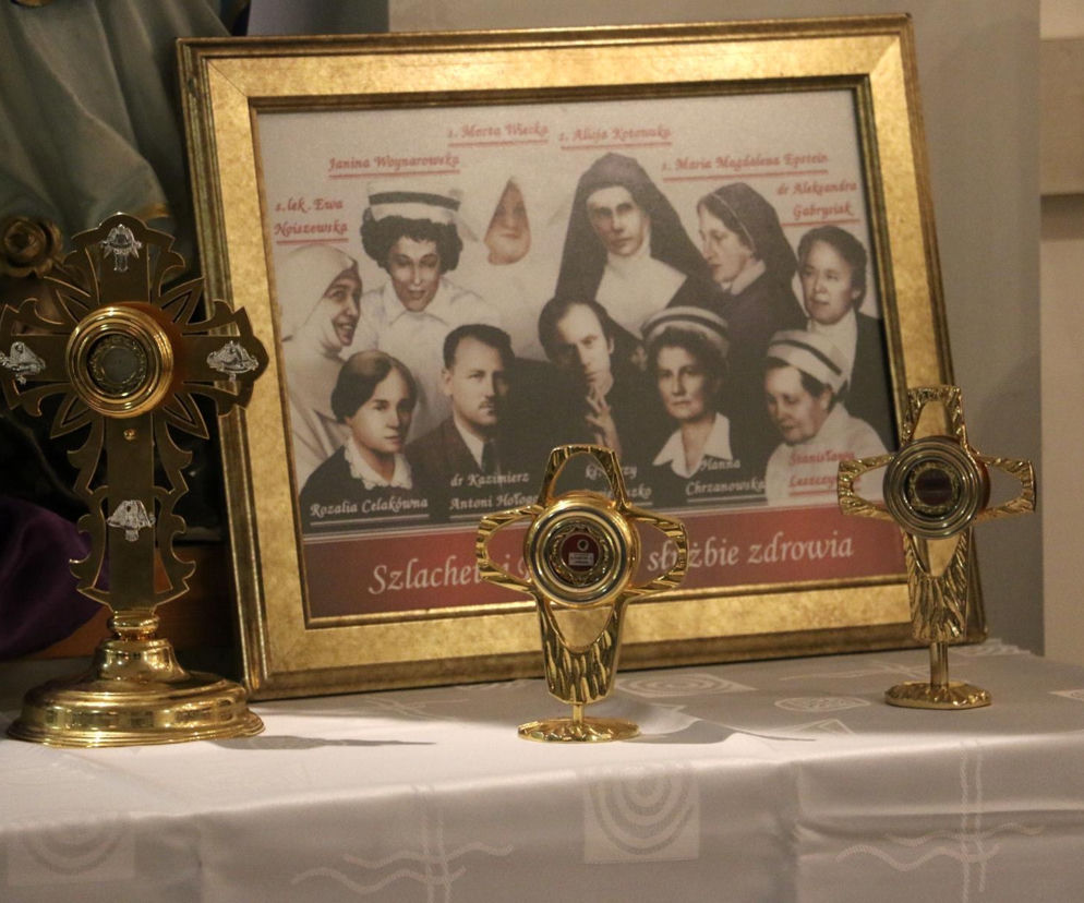 Relikwie błogosławionych w szpitalnej kaplicy